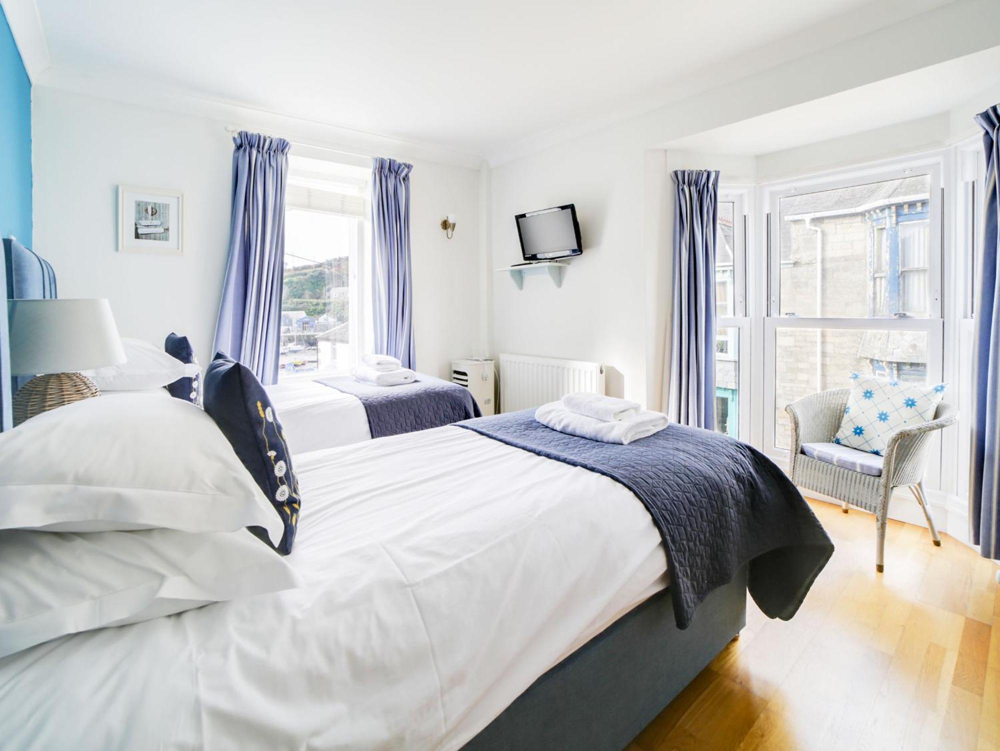 The Artist Loft, Ensuite Guest Rooms, Porthleven Exterior photo